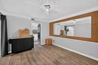 8111 Ivan Reid Drive, Houston, TX 77040 - Photo 9
