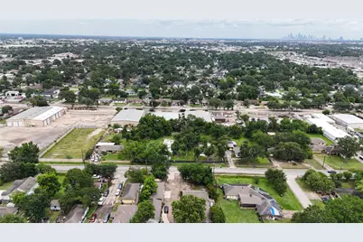 1918 Ojeman Road, Houston, TX 77080 - Photo 9