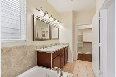 902 W 20th Street #B, Houston, TX 77008 - Photo 23