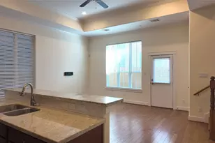 902 W 20th St, Houston, TX 77008 - Photo 5