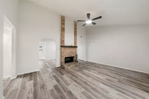 9230 Baronsmede Dr, Houston, TX 77083 - Photo 5