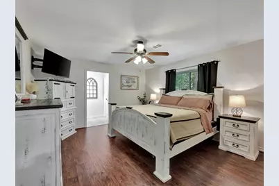 408 W Eucalyptus Street, Village Mills, TX 77663 - Photo 23