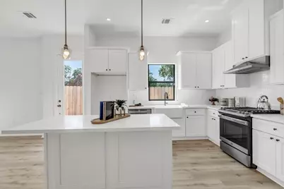 311 Tennessee Street, Houston, TX 77029 - Photo 5