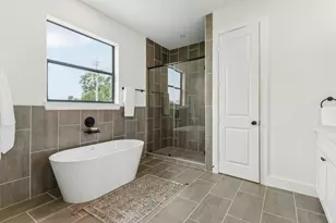 311 Tennessee St, Houston, TX 77029 - Photo 11