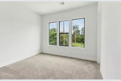 311 Tennessee Street, Houston, TX 77029 - Photo 17
