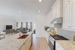 2724 Hidden Gold Ct, League City, TX 77573 - Photo 5