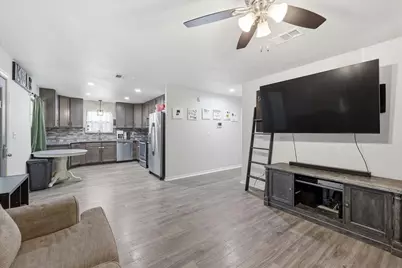 270 Pug Road, Vidor, TX 77662 - Photo 7