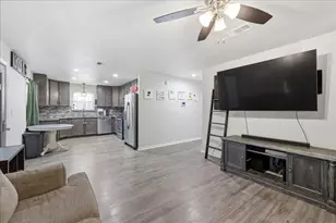 270 Pug Rd, Vidor, TX 77662 - Photo 7