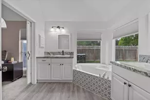 5115 Arborwood Dr, League City, TX 77573 - Photo 21