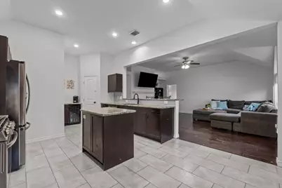 5115 Arborwood Drive, League City, TX 77573 - Photo 11