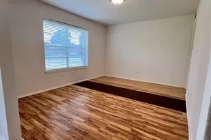 7522 Crisp Wood Ln, Houston, TX 77086 - Photo 3