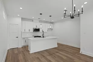 8417 Venus St, Houston, TX 77088 - Photo 9