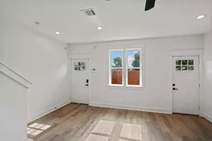 8417 Venus St, Houston, TX 77088 - Photo 3