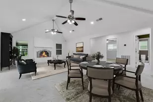 1107 Myrtlewood Dr, Friendswood, TX 77546 - Photo 15
