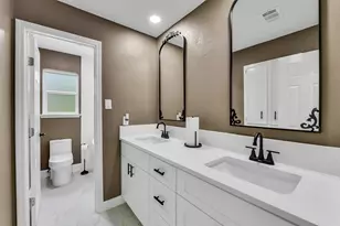 1107 Myrtlewood Dr, Friendswood, TX 77546 - Photo 23