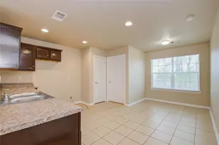 5521 Malmedy Rd, Houston, TX 77033 - Photo 7