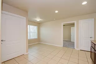 5521 Malmedy Rd, Houston, TX 77033 - Photo 9