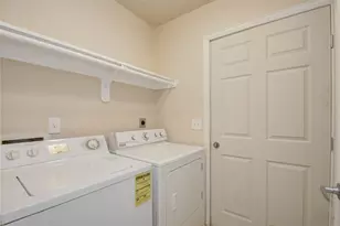 5521 Malmedy Rd, Houston, TX 77033 - Photo 17