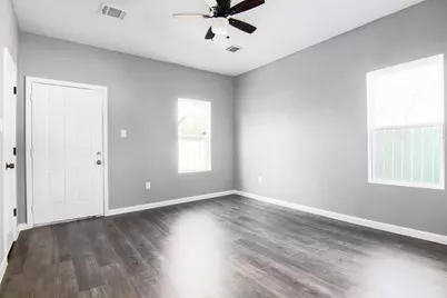 1709 Stevens Street, Houston, TX 77026 - Photo 9