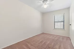 15 Redberry Ct, The Woodlands, TX 77381 - Photo 17