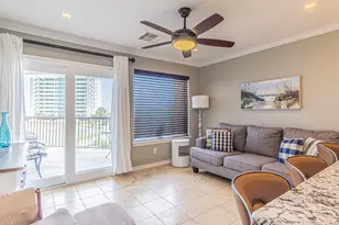 9520 Seawall Blvd, Galveston, TX 77554 - Photo 11