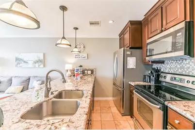9520 Seawall Boulevard #252, Galveston, TX 77554 - Photo 17