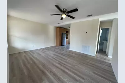 1324 W 10th Street, Freeport, TX 77541 - Photo 9