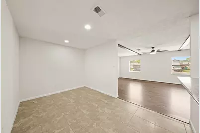 6711 Pickett Drive, Richmond, TX 77469 - Photo 9