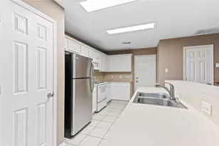 51 Marble Rock Pl, The Woodlands, TX 77382 - Photo 9