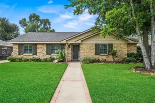 2207 Haverhill Dr, Houston, TX 77008 - Photo 1