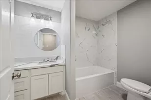 4601 Graves Ave, Groves, TX 77619 - Photo 13