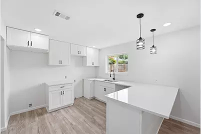 4110 Brookston St, Houston, TX 77045 - Photo 7