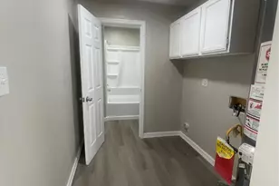 2010 King St, Houston, TX 77026 - Photo 9