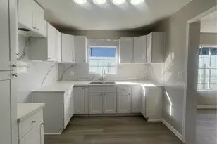 2010 King St, Houston, TX 77026 - Photo 5