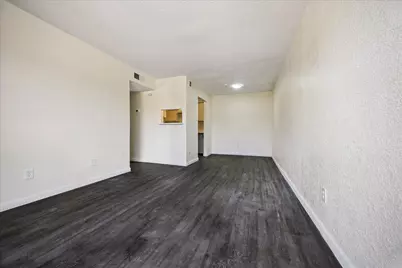 8100 Creekbend Drive #192, Houston, TX 77071 - Photo 3