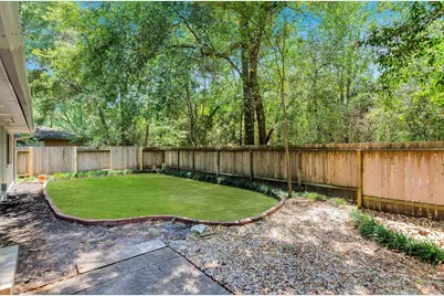 17 W Broken Oak, The Woodlands, TX 77381 - Photo 3