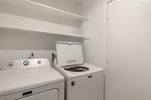 17 W Broken Oak, The Woodlands, TX 77381 - Photo 21