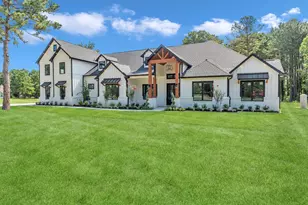 10075 Leonidas Horton Rd, Conroe, TX 77304 - Photo 1