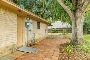 256 Freeman Blvd, West Columbia, TX 77486 - Photo 27