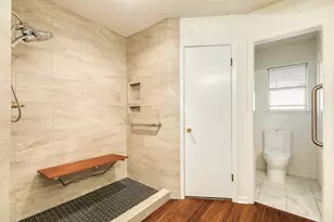 256 Freeman Blvd, West Columbia, TX 77486 - Photo 19