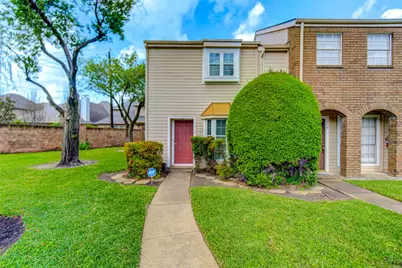 2002 Gentryside Drive #117, Houston, TX 77077 - Photo 1