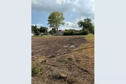 1301 Duke Street, Baytown, TX 77520 - Photo 5