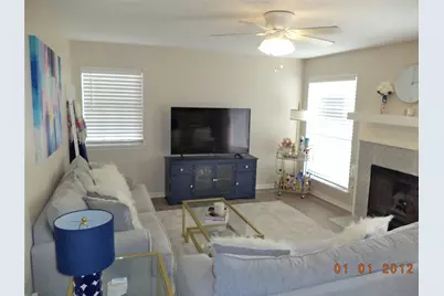 2402 Sycamore Avenue #B2, Huntsville, TX 77340 - Photo 17