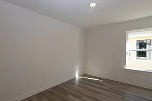 810 Ridgewood Clfs Ct, Willis, TX 77378 - Photo 13