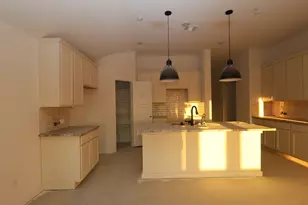 810 Ridgewood Clfs Ct, Willis, TX 77378 - Photo 3