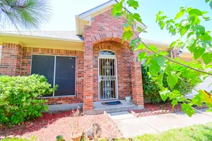 7710 Quintero Dr, Houston, TX 77083 - Photo 5