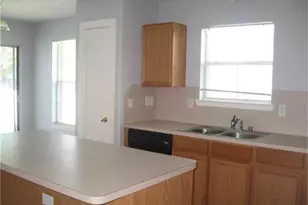 11911 Sanspereil Dr, Houston, TX 77047 - Photo 5