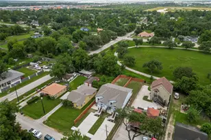 7222 Philibert Ln, Houston, TX 77028 - Photo 45
