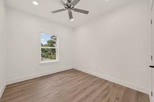 7222 Philibert Ln, Houston, TX 77028 - Photo 35