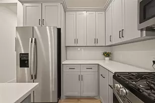 7222 Philibert Ln, Houston, TX 77028 - Photo 9